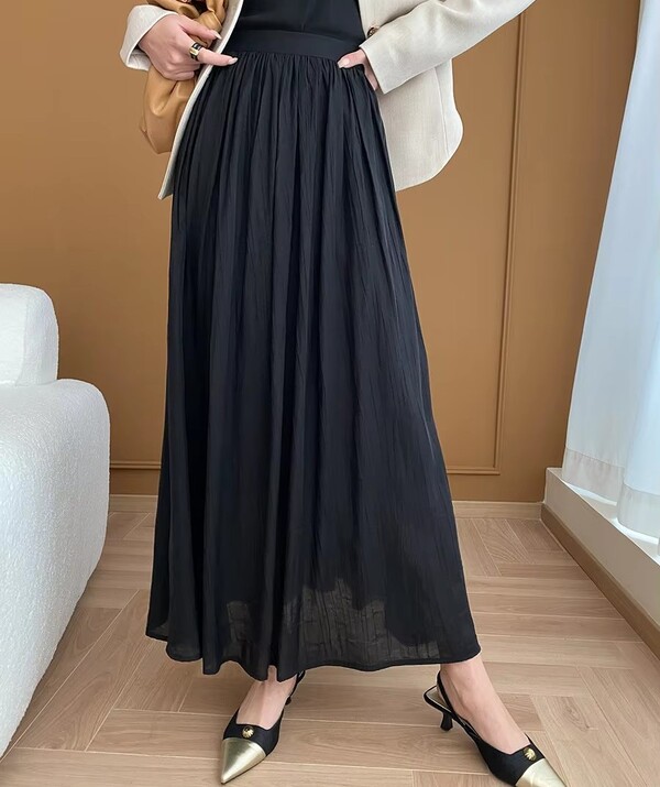 Fashion Temperament Wrinkled Solid Color Womens Dress